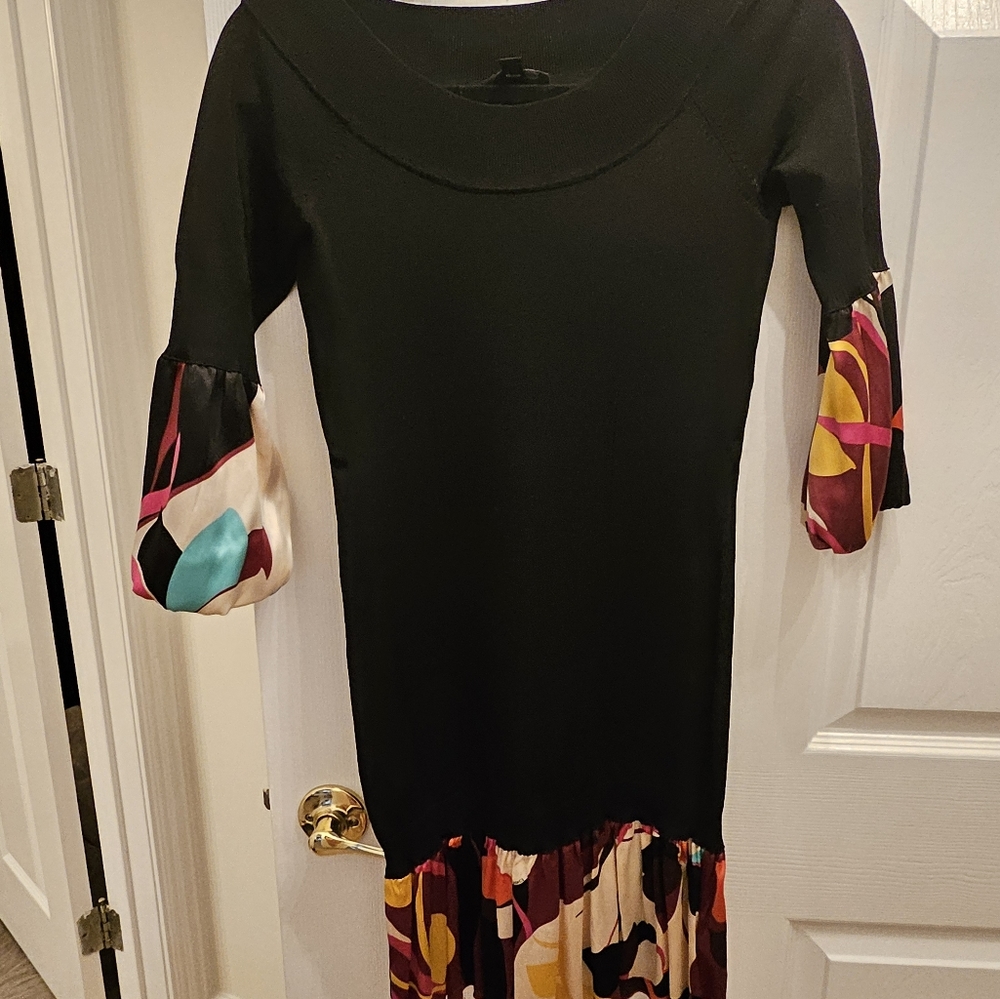 Dress - Picture 3 of 3